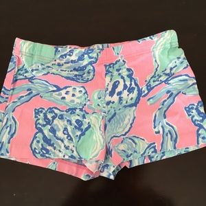 BRAND NEW LILLY PULITZER SHORTS!!